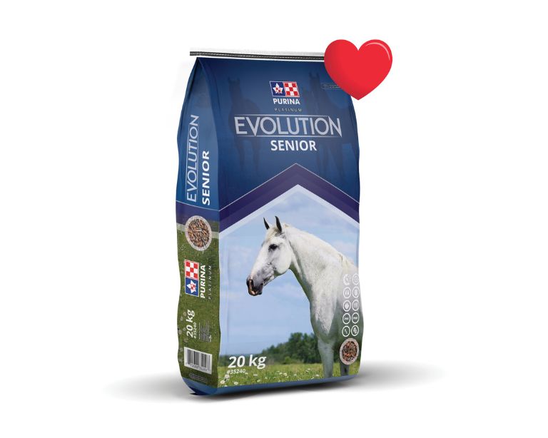 Bag of Evolution Senior Horse Feed